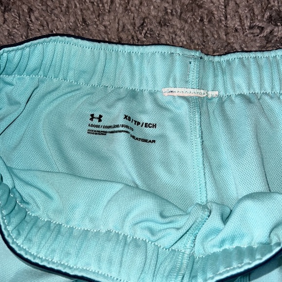 Under Armour shorts💙 - Picture 4 of 6